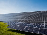 U rad puštena prva viseća solarna elektrana