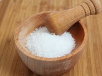 Berba soli na nesnosnoj vrućini, a godina rekordna