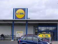 U Lidlu prosječna plaća 8450 kuna, u Konzumu 3600 kuna