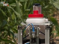 Robotom protiv korova