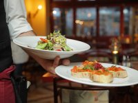 Ministar turizma: Uvozit ćemo radnike iz regije