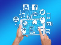 Kako najveće tehnološke kompanije, usred pada globalne ekonomije, ruše rekorde u zaradi. Donosimo analizu