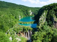 Hrvati zahvaljujući promotivnim cijenama pohrlili na Plitvice
