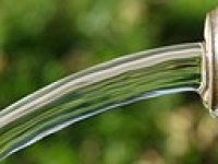 Rijeka dobila nesvakidašnji turistički suvenir – čašu vode