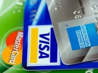 Iako vole dućane i ‘keš‘, pandemija i potresi natjerali Hrvate na online kupnju i kartice