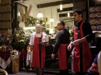 Nude se i stalni poslovi nakon sezone